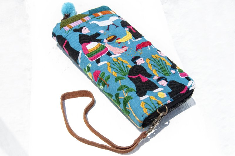 Cotton Wallet/Hand-embroidered Long Folder/Long Wallet/Change Purse/Large Capacity Wallet-Animal Countryside Landscape - กระเป๋าสตางค์ - ผ้าฝ้าย/ผ้าลินิน หลากหลายสี