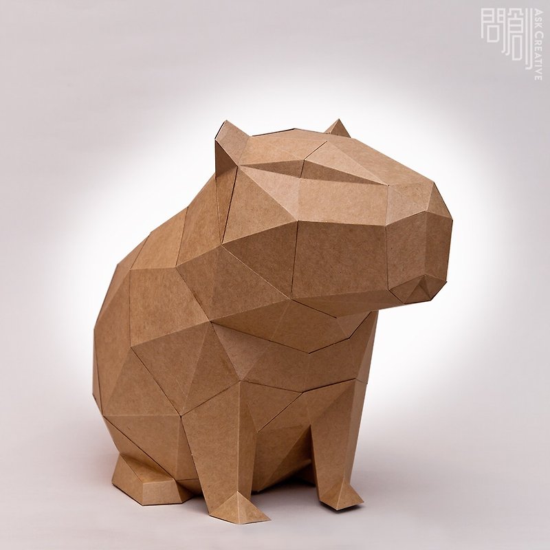 DIY hand-made 3D paper model ornaments of small animals series-Cute fart capybara - ตุ๊กตา - กระดาษ สีกากี