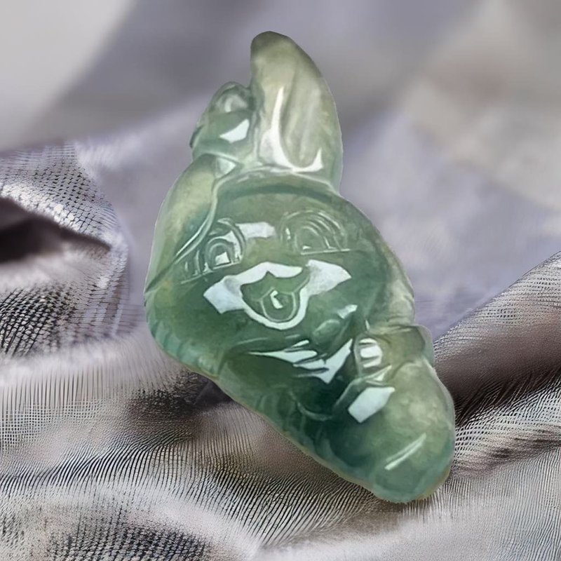 【錢兔似錦】冰種飄綠花翡翠兔子 | 天然緬甸玉A貨翡翠 | 送禮 - 項鍊 - 玉石 綠色