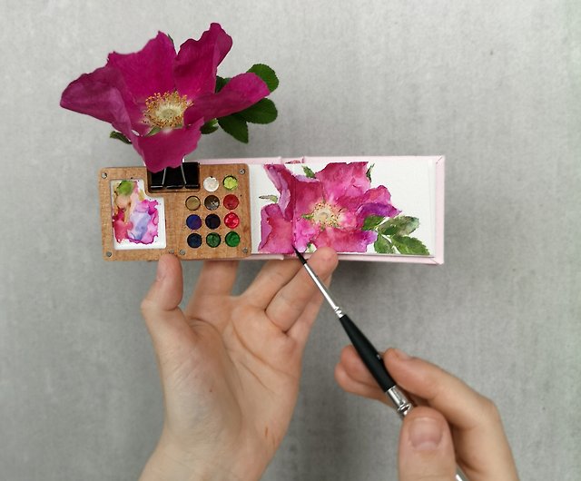 Mini wooden watercolor palette (8 cells) With green tiny sketchbook - Shop  GO DRAW Other - Pinkoi