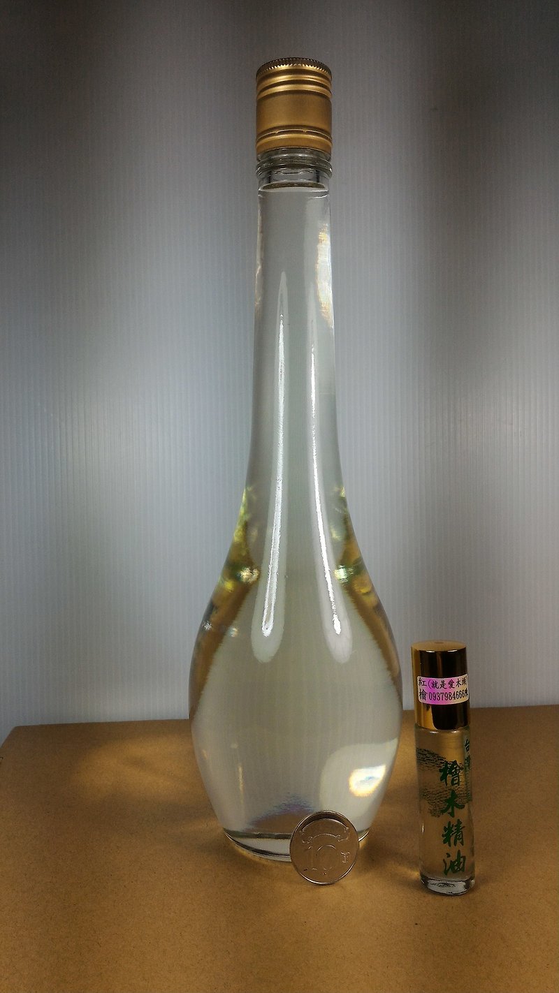 ユーカリエッセンシャルオイル500ml滴下ボトル（赤｀） - アロマ・線香 - 木製 
