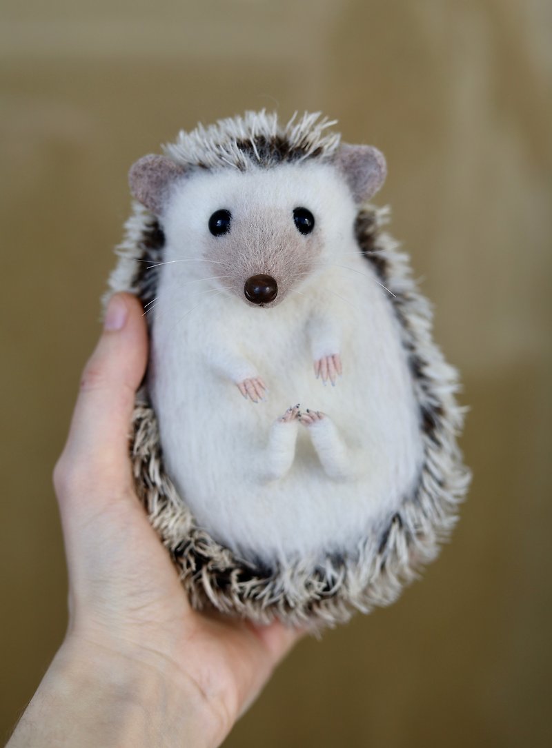 Hedgehog, needle felting, felted hedgehog, wool animal, faux fur toy - Items for Display - Wool Brown