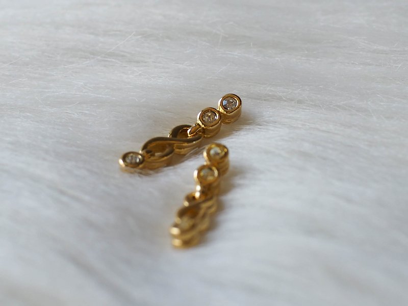 河水山 - 無限長型綴鑽點質調優雅 古董珠寶輕飾品耳針式飾品耳環 - 耳環/耳夾 - 其他金屬 金色