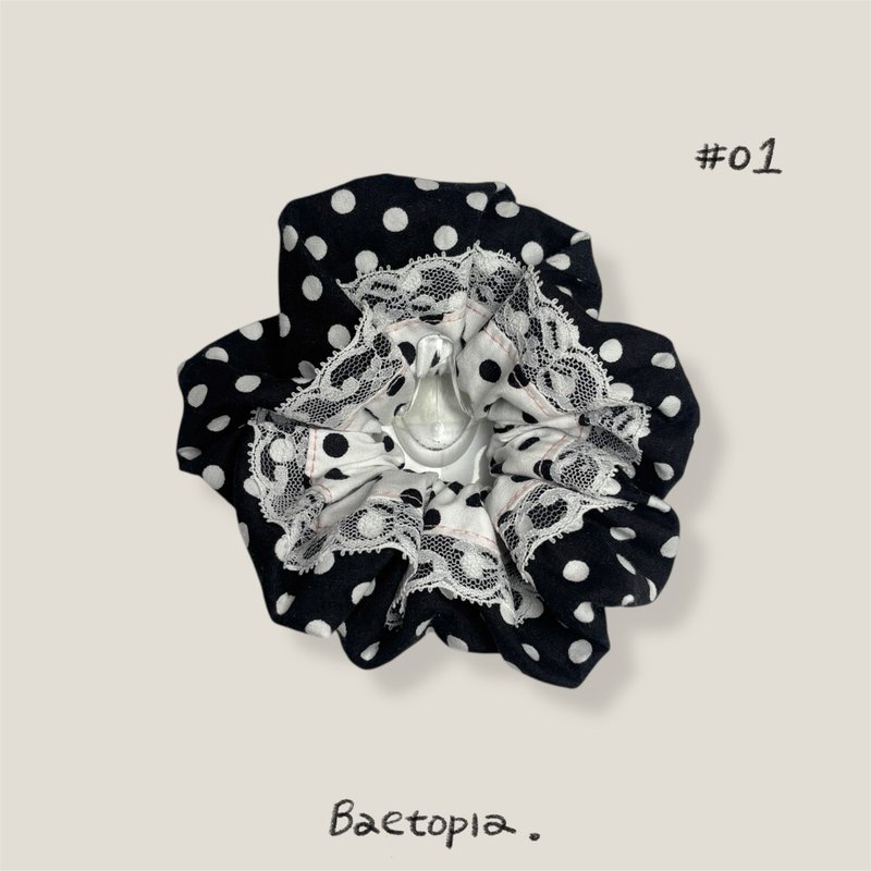 Baetopia | 浮花空氣感系列 • 波點蕾絲手作髮圈 - 髮夾/髮圈 - 棉．麻 黑色