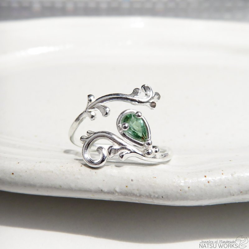 ボタニカル リング トルマリン / Green Tourmaline Botanical Ring - 戒指 - 寶石 綠色