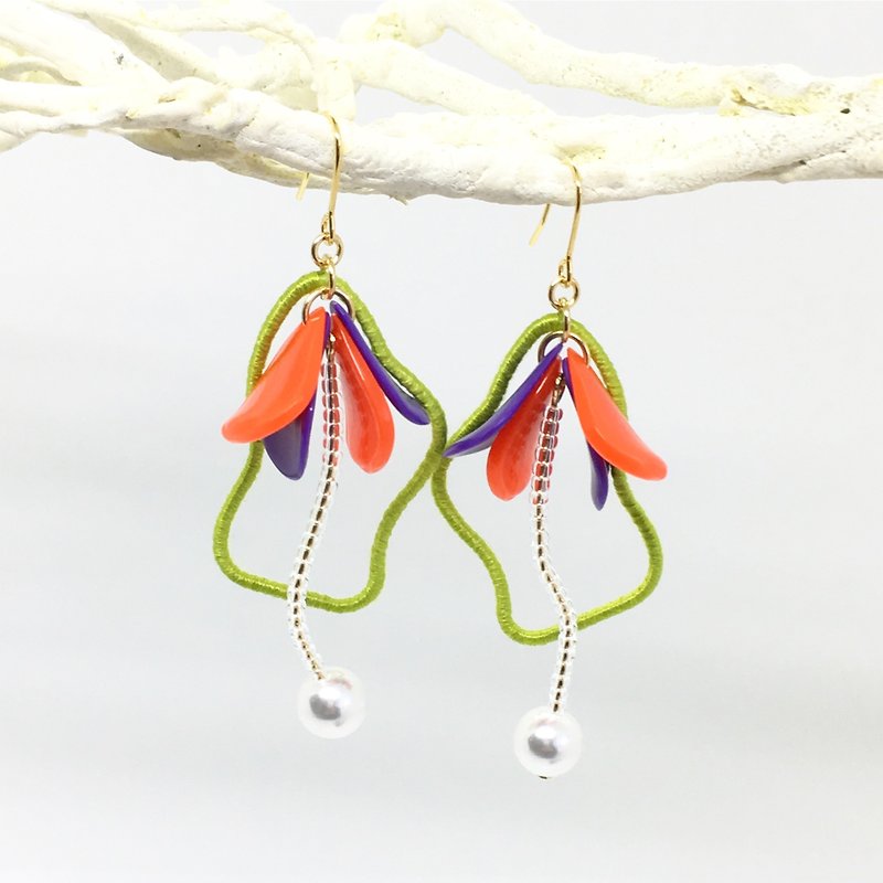 Botanical Earrings [Light Green] - Earrings & Clip-ons - Cotton & Hemp Green