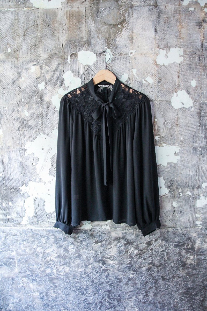 袅袅デパート-ヴィンテージの黒の繊細な半透明刺繍シャツ - シャツ・ブラウス - その他の素材 