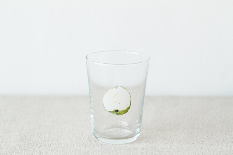 [+t计划] Fruit glass-half a guava - Cups - Glass Transparent