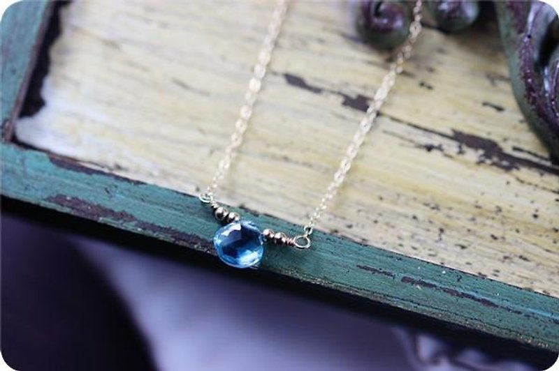 A Stone that attracts what you need and your chances London Blue Topaz Heart Necklace November Birthstone - สร้อยคอ - เครื่องเพชรพลอย สีน้ำเงิน