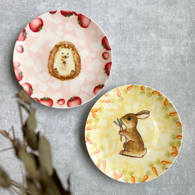 瓷 碟子/醬料碟 粉紅色 - 可愛動物花圈小刺蝟&兔子6.5吋骨瓷盤套組