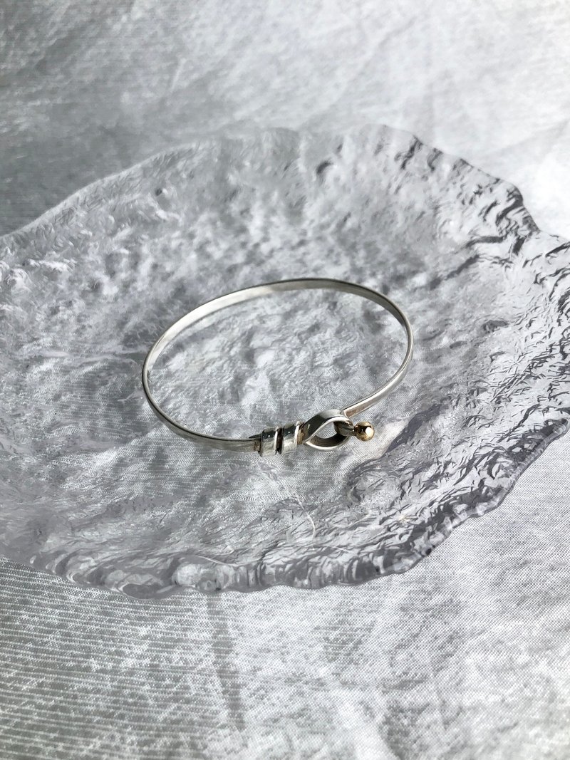 【 日本直送　名牌中古包 】Tiffany & Co. ティファニー バングル シルバー フック & アイ SILVER925 vintage 45sssk - 手鍊/手環 - 純銀 銀色