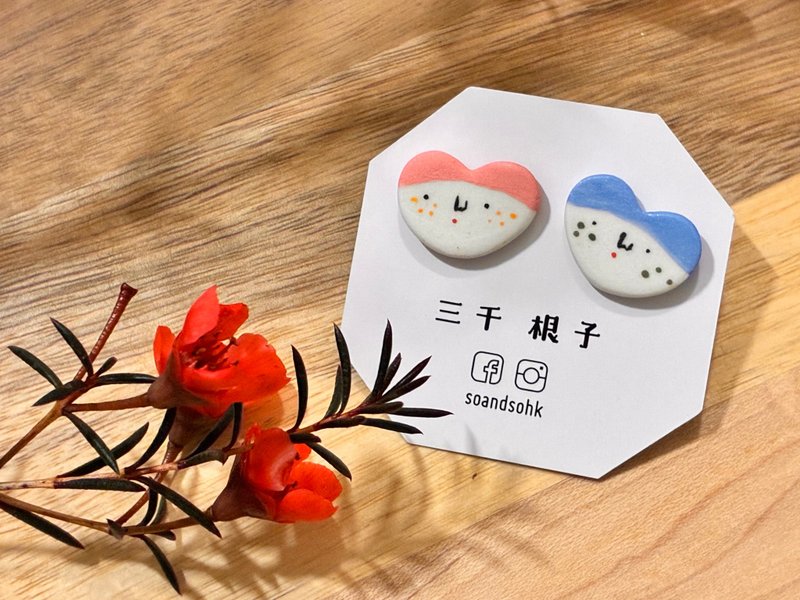 Miss Hairy Porcelain Stud Earrings - ต่างหู - ดินเผา ขาว