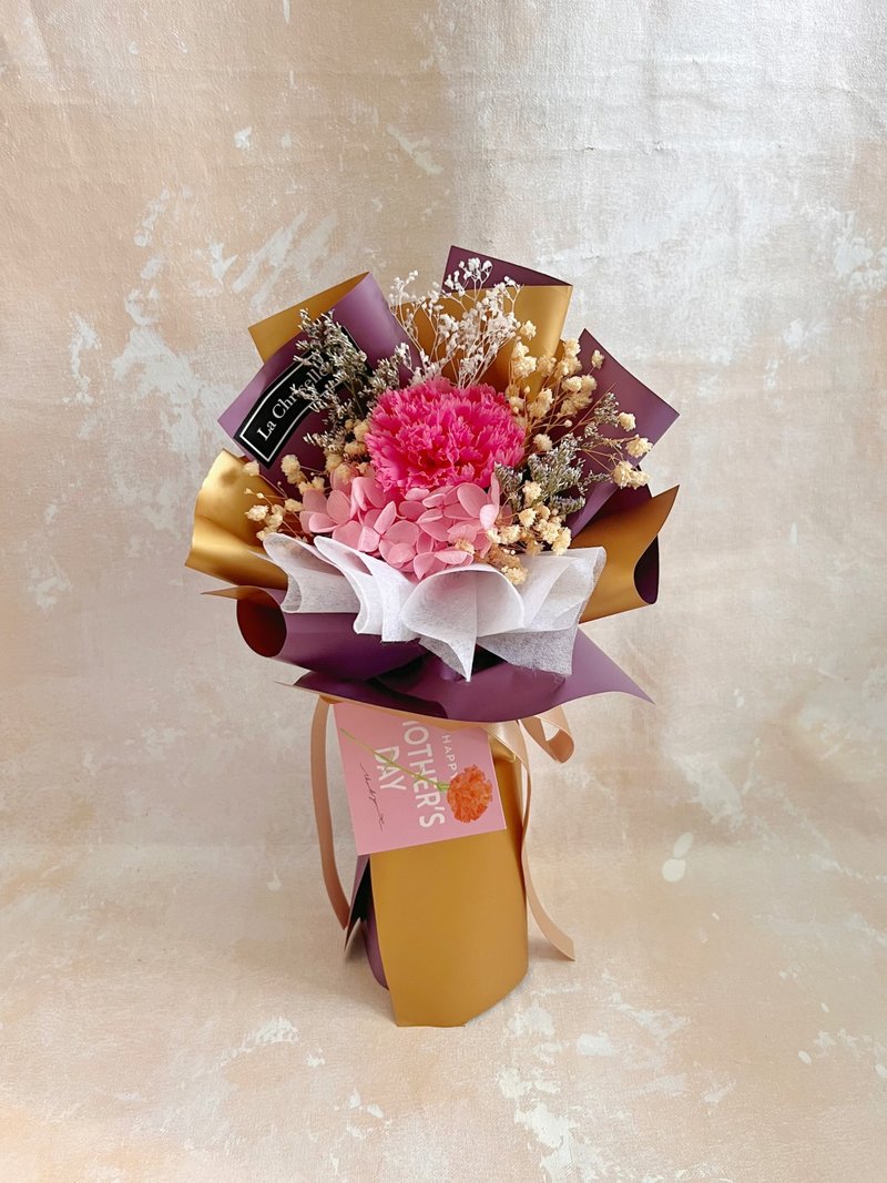 只限香港 母親節花束系列 高貴 桃紅色 康乃馨 永生花 保鮮花 - 乾燥花/永生花 - 植物．花 紅色