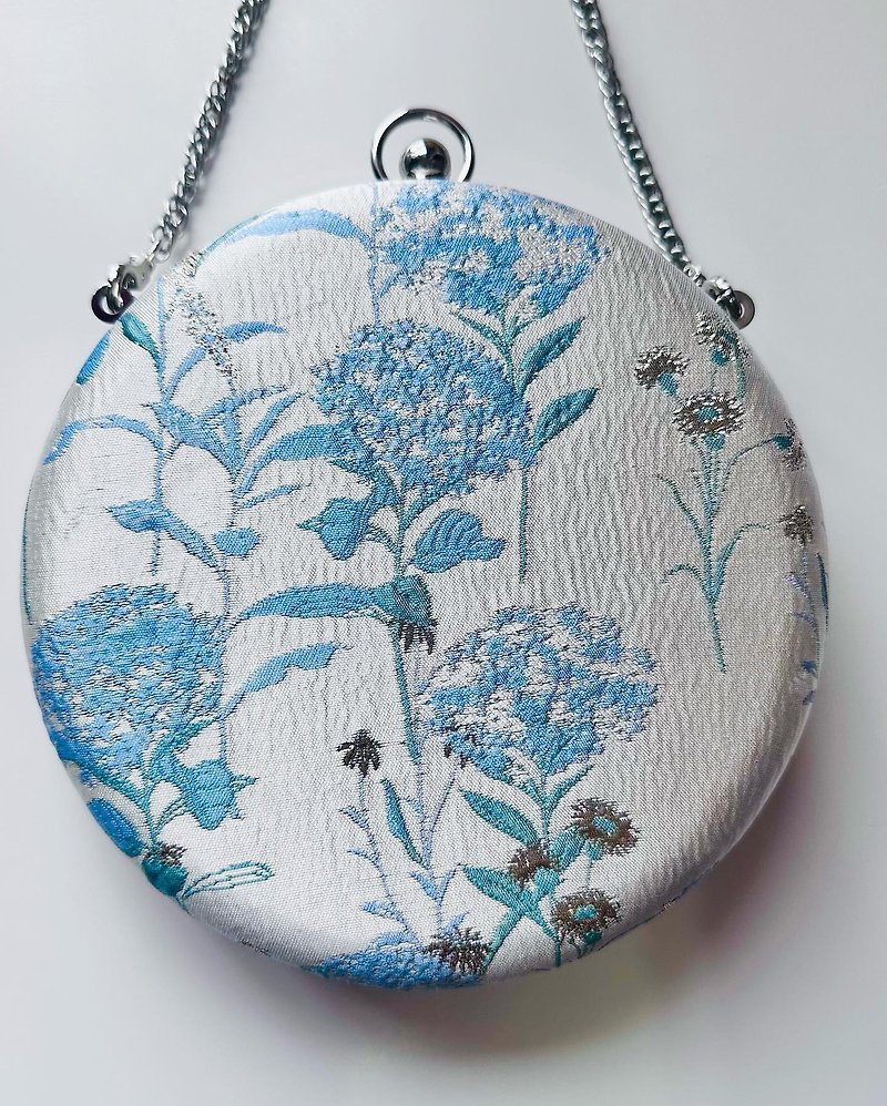 Hydrangea small round bag - can be held in hand / cross-body - Messenger Bags & Sling Bags - Cotton & Hemp Blue