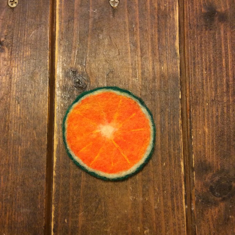 Waseda Wenzhou oranges brooch - Brooches - Wool Orange