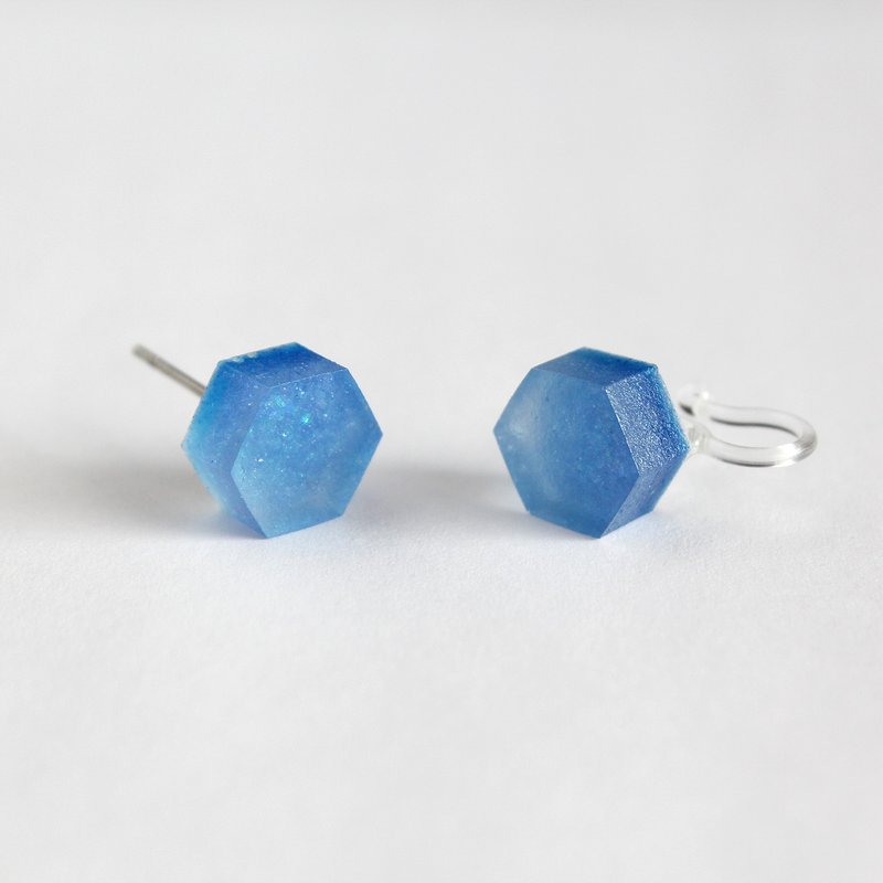 Moonlight Glacier / Resin Earring - Single Stud - Earrings & Clip-ons - Resin Blue