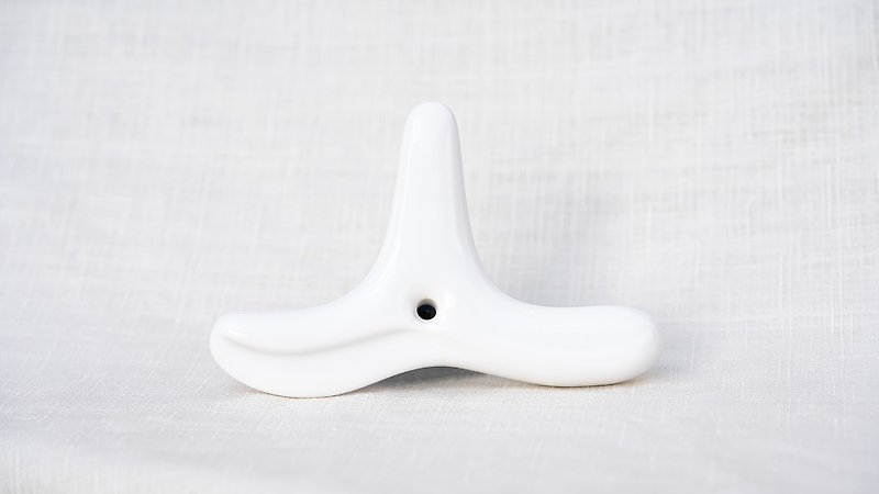 【Far Infrared Ceramics】Beautiful Facial Beauty Items - Facial Massage & Cleansing Tools - Pottery White