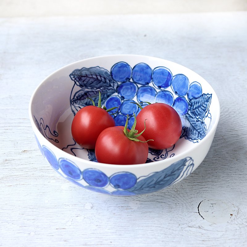 染付風の葡萄紋鉢 - 碟子/醬料碟 - 瓷 藍色