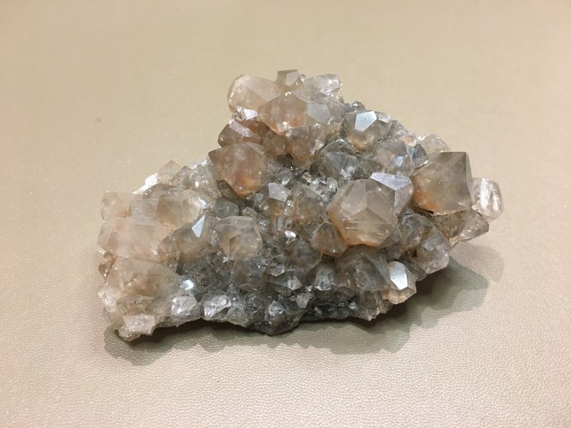 方解石原石 - 是有名的芳香大師 - 擺飾/家飾品 - 水晶 