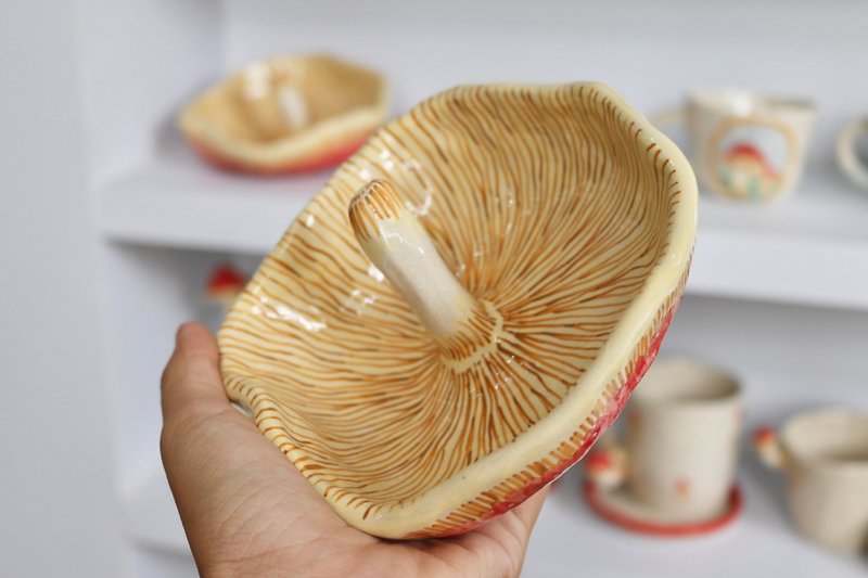 Mushroom Ring holder Size L - Pottery & Ceramics - Pottery Red