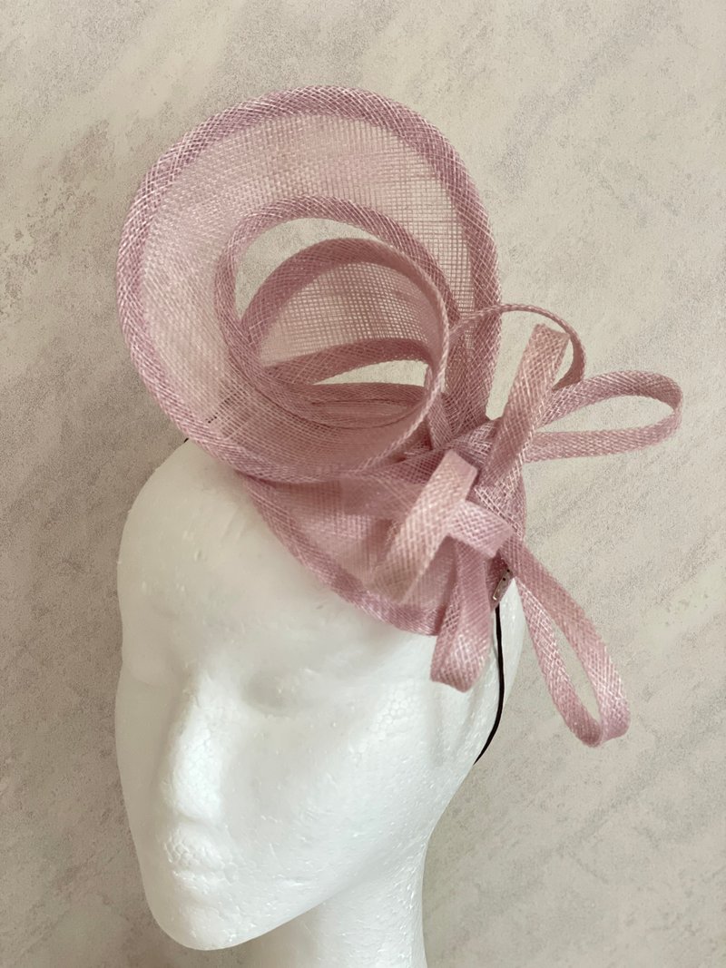 賽馬日頭飾-禮帽-英式頭飾 - 髮夾/髮圈 - 亞麻 粉紅色