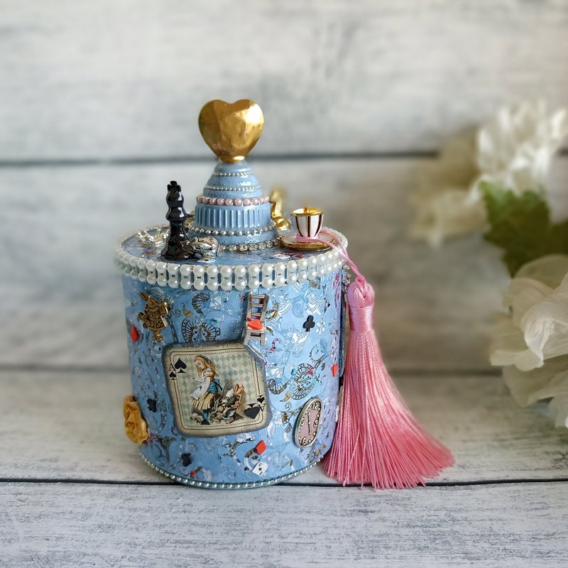 Blue Box Alice in Wonderland,Cheshire cat Storage,Mad Hatter box,White Rabbit - Storage - Wood Blue