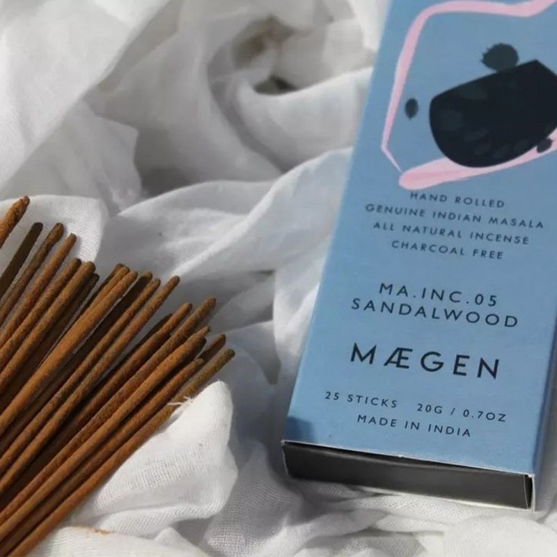 【英國 MÆGEN】瑪薩拉手工線香-檀香木 /25支入 - 香氛/精油/擴香 - 其他材質 藍色