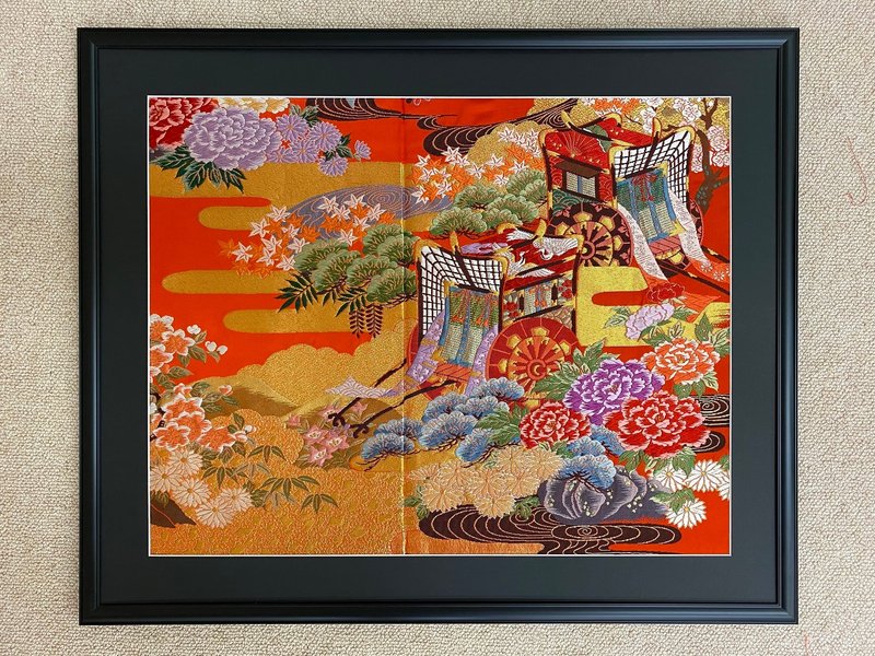 The art panel made from Japanese bride Kimono　GOSYO GURUMA　37 - Wall Décor - Silk Red