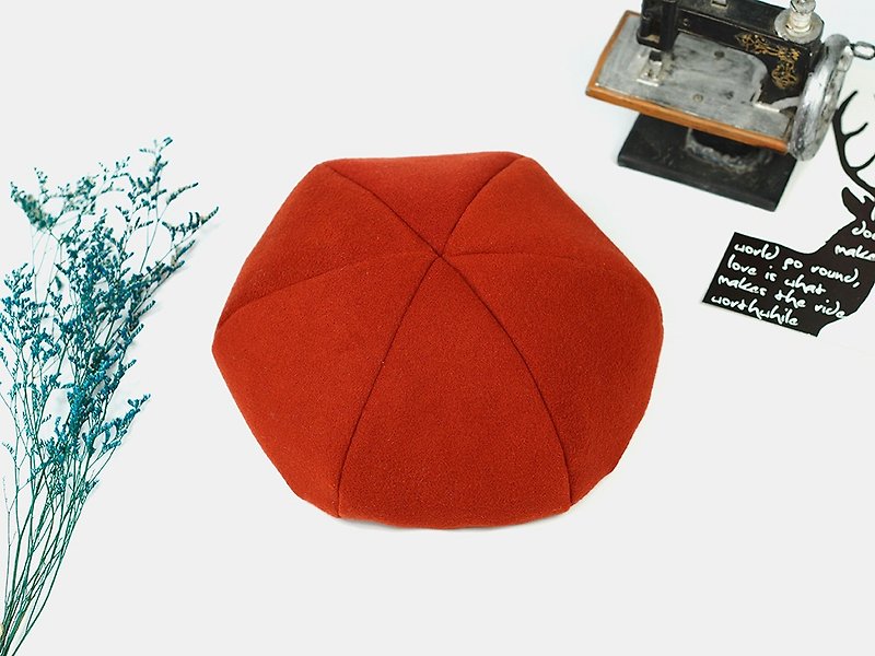 Handmade double-sided Berets - หมวก - ขนแกะ สีแดง