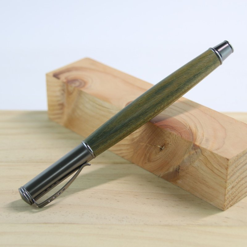 Steady antique dark green feel warm and healing steel ball ball pen / green sandalwood - Rollerball Pens - Wood Green