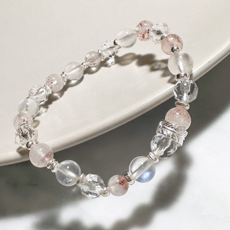 Moon Cherry Color-Super Seven Gold Strawberry Crystal. Moonstone. White Crystal. Sterling Silver Design Bracelet - สร้อยข้อมือ - คริสตัล สึชมพู