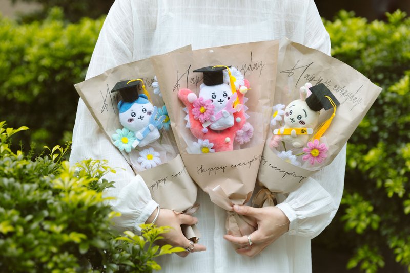 客製化代挑娃娃毛根花束 畢業花束禮物 生日花束 - 乾燥花/永生花 - 聚酯纖維 多色