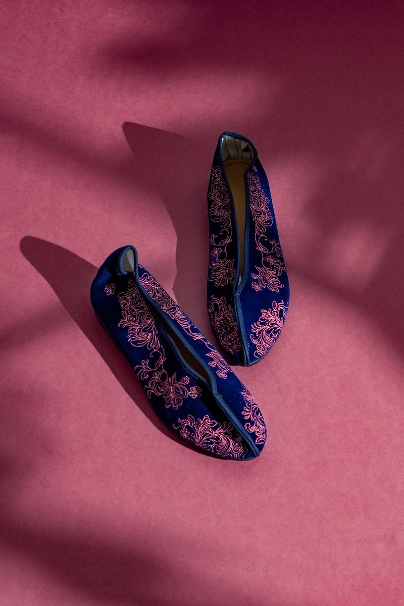 Pinkoi × DAYLILY合作設計款 刺繡繡花鞋