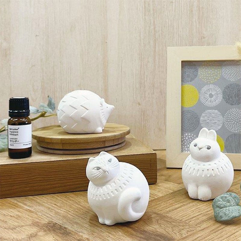 Japan Decole Natural Aroma Diffuser - Pure White Animal Series - Fragrances - Pottery Multicolor