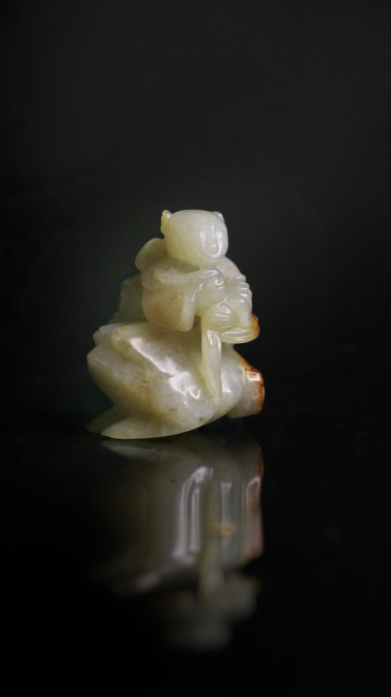 明末清初 白玉黃褐沁劉海戲金蟬 - 擺飾/家飾品 - 玉石 