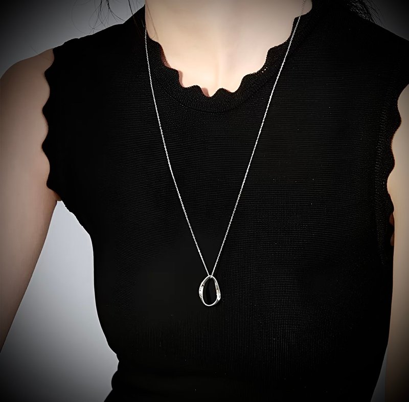 C&W s925 sterling silver fashionable simple design temperament long chain sweater chain - สร้อยคอ - เครื่องประดับ สีเงิน