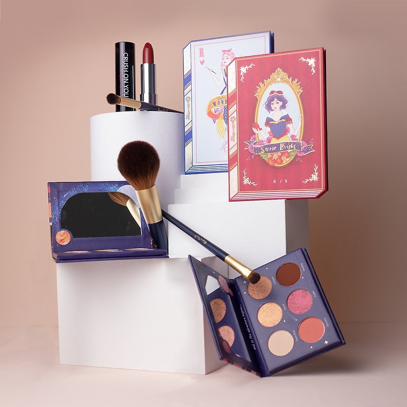 [Lucky bag] 3-piece selection of branded beauty products | Limited-edition lucky bag | 6-color eye shadow | Lipstick | Makeup brush | Wishes can be made - Lip & Cheek Makeup - Other Materials Multicolor
