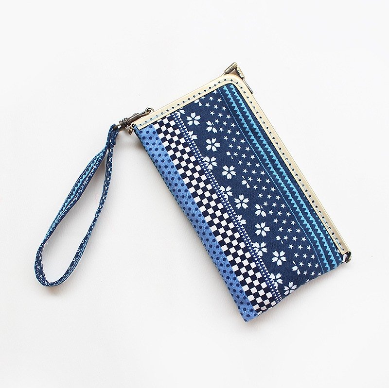 日系元素口金鉤環手機袋/收納袋 - 其他 - 棉．麻 藍色