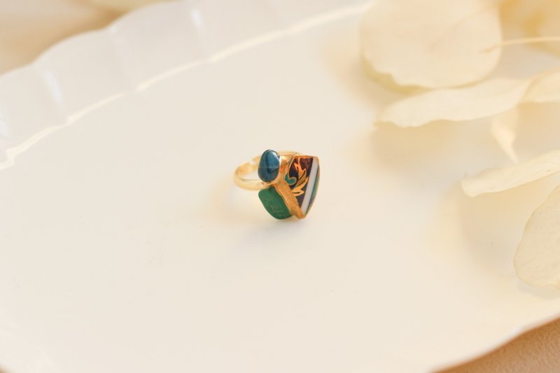 有田焼　金継ぎ  リング ブルー 14K コーティング  フリーサイズ 天然石　アパタイト　マラカイト 伝統工芸　a15 - 戒指 - 陶 藍色