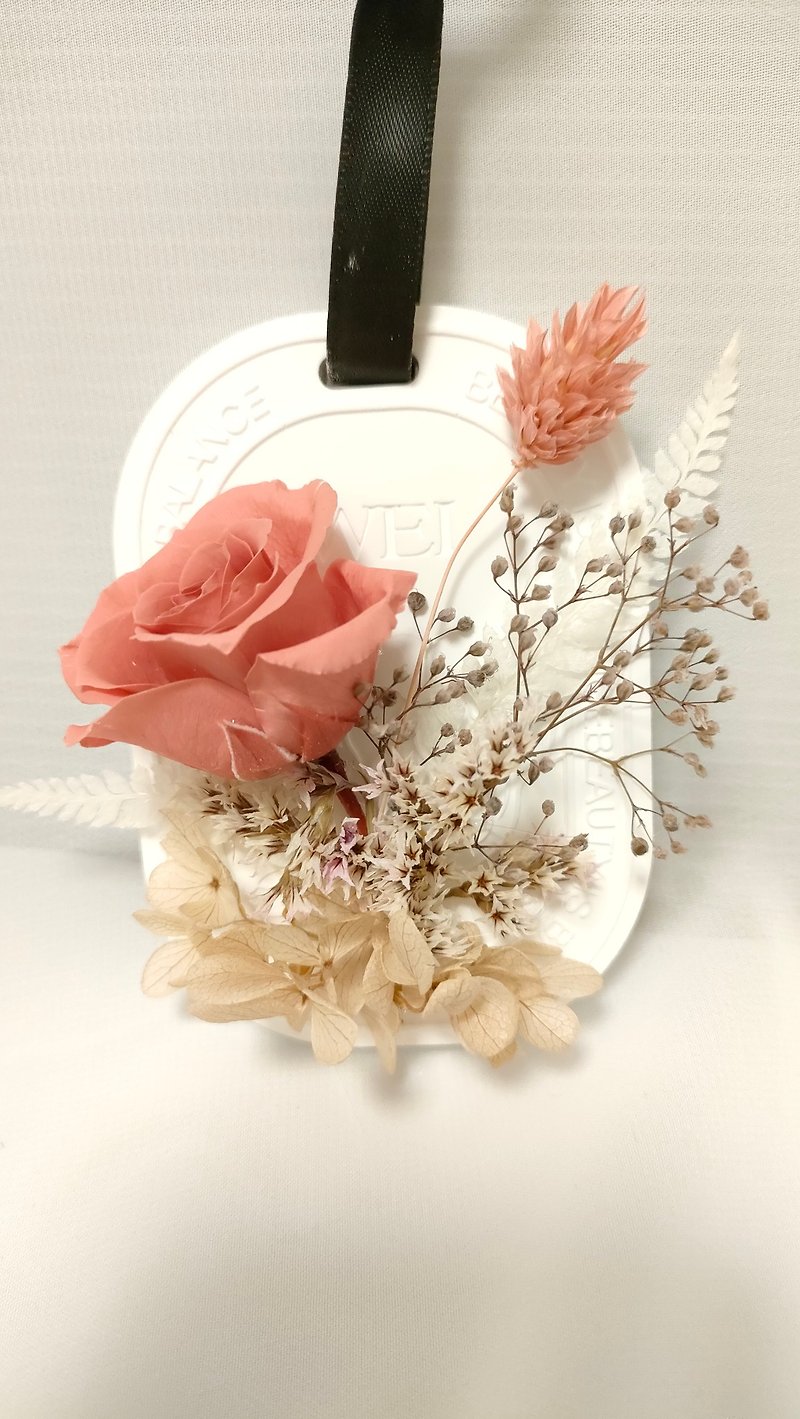 Chisi Art Ideas - Flower Stone Pendant - ช่อดอกไม้แห้ง - พืช/ดอกไม้ หลากหลายสี