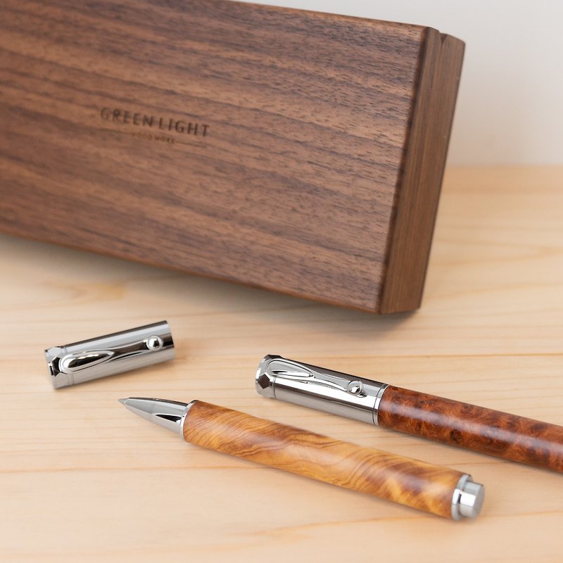 Solid wood ballpoint pen | Magnetic Silver chrome type・Can be laser engraved - Rollerball Pens - Wood Brown