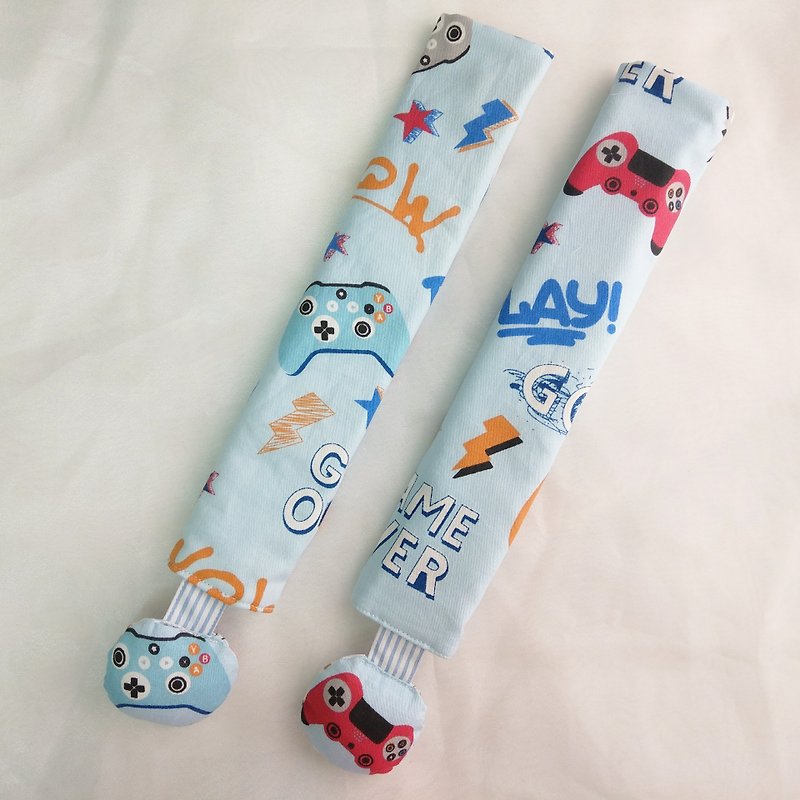 Have fun go go go. Pinch music seat belt protective cover / seat belt saliva towel