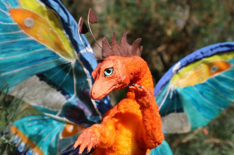 butterfly Dragon fantasy animal Unique art doll poseable - 玩偶/公仔 - 其他人造纖維 多色