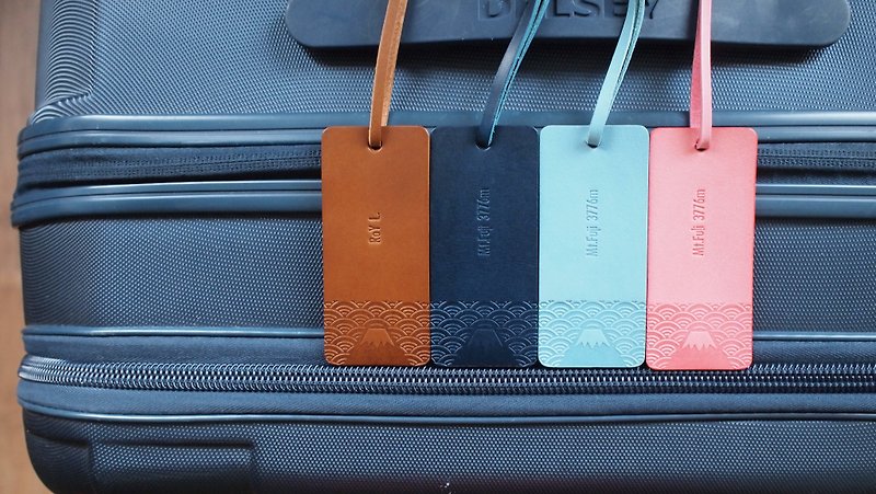 Customized Mount Fuji leather luggage tag/bookmark (can be engraved) - Luggage Tags - Genuine Leather Multicolor