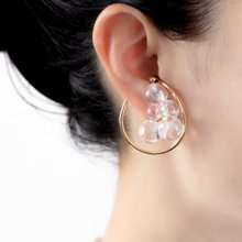 K14gf ゆれるスノーフラワー 大ぶりピアス(イヤリング変更可