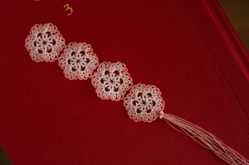 Tatting lace bookmark/ flower lover - ที่คั่นหนังสือ - ผ้าฝ้าย/ผ้าลินิน สึชมพู