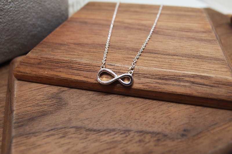 925 Sterling Silver Infinity Symbol Sterling Silver Necklace Exchange Gift Mother's Day - สร้อยคอ - เงิน 