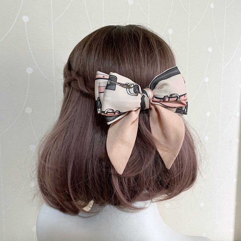 Peach / Multi-layered Knotted Bow Dangle Shark Clip, Automatic Clamp, Spring Clip, Hair Comb, Scrunchie - เครื่องประดับผม - วัสดุอื่นๆ สีส้ม