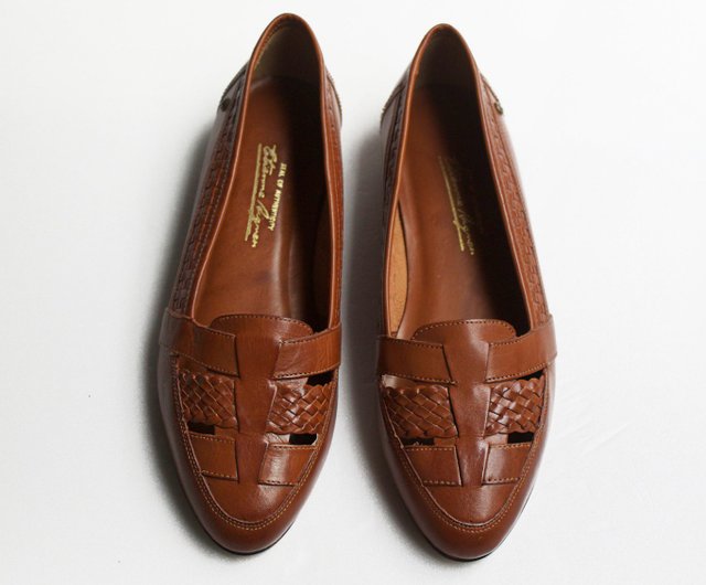 Etienne aigner best sale penny loafers