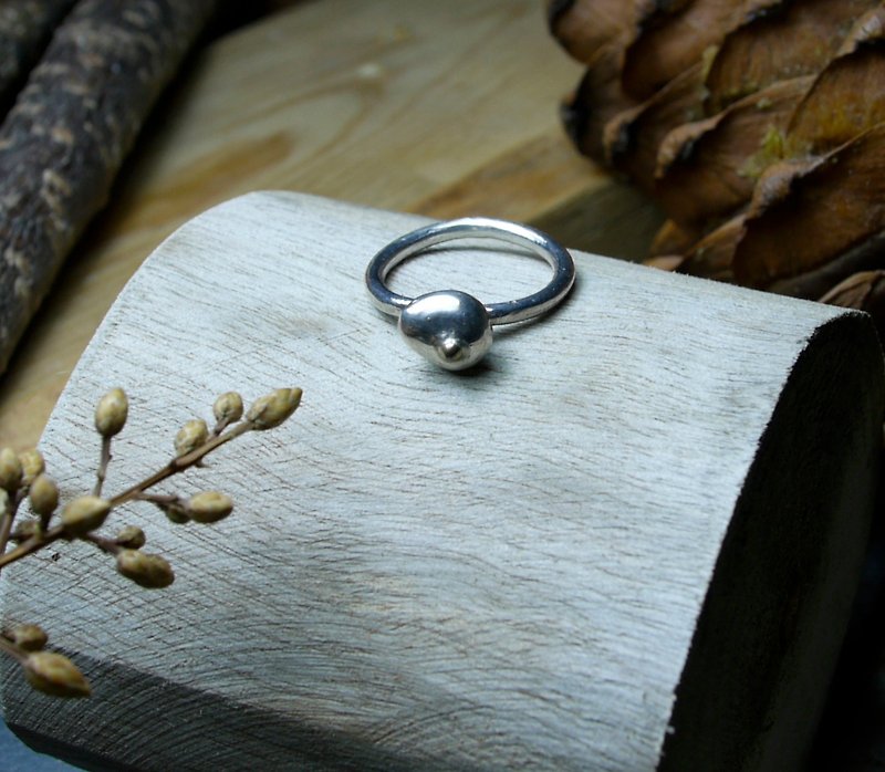 Peas / Silver925 / Silver / irregular / hand ring / Ring - แหวนทั่วไป - โลหะ 